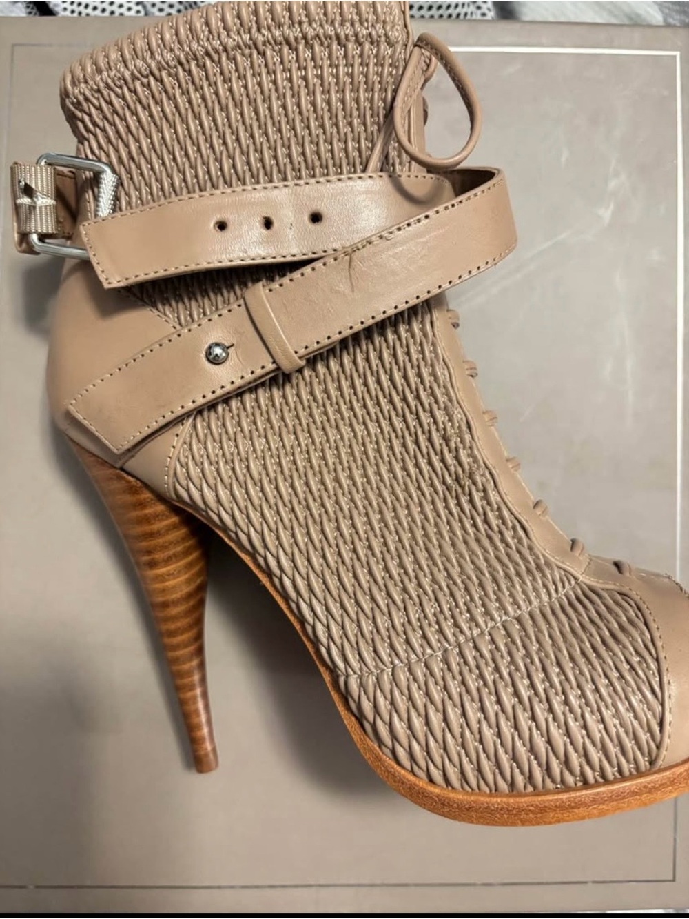 Bcbg Woven Heels in Beige